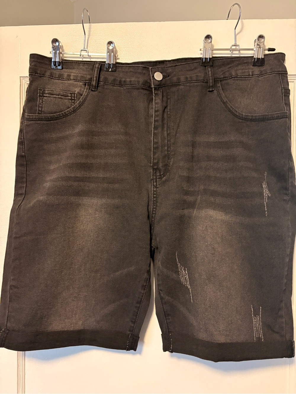 SHEIN Black High-Rise Cuffed Denim Bermuda Shorts
